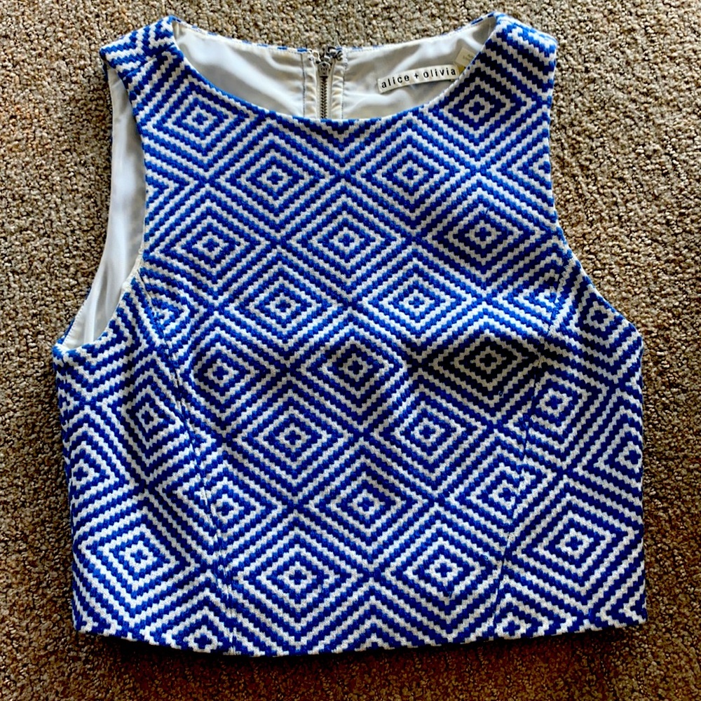 Alice and Olivia cropped size 2 top